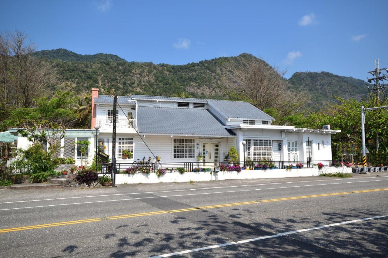 Taitung Linyuan B&B Donghe Bagian luar foto